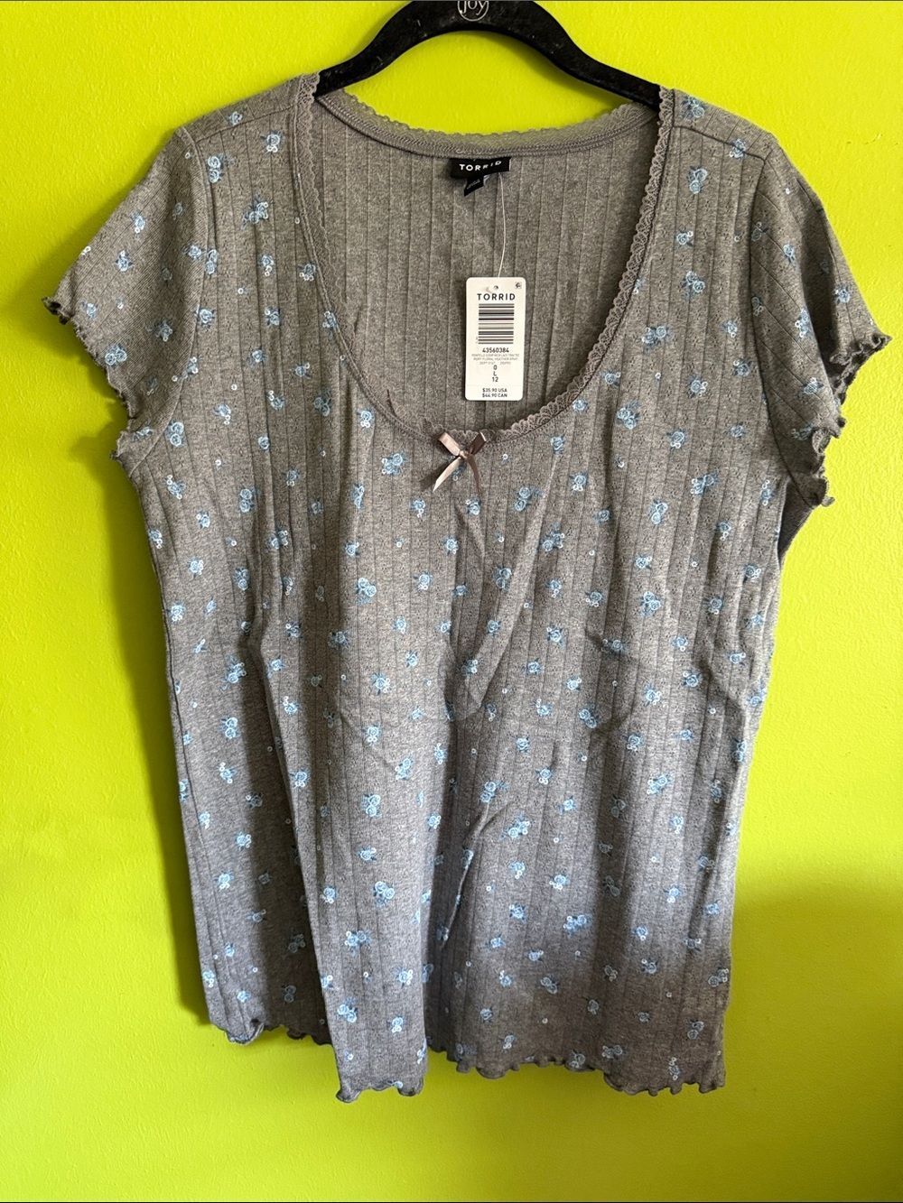 NWT Torrid Gray & Blue Floral Coquette Short Sleeve T Tee Shirt Size 0 L 12